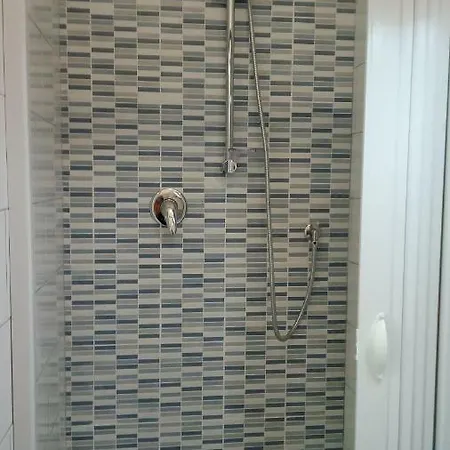 Appartement Dormiratrieste Triëst