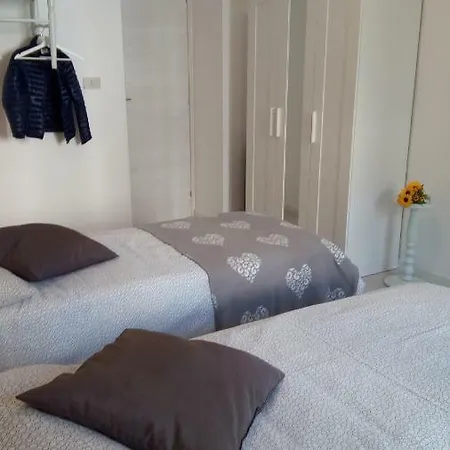 Appartement Dormiratrieste Triëst